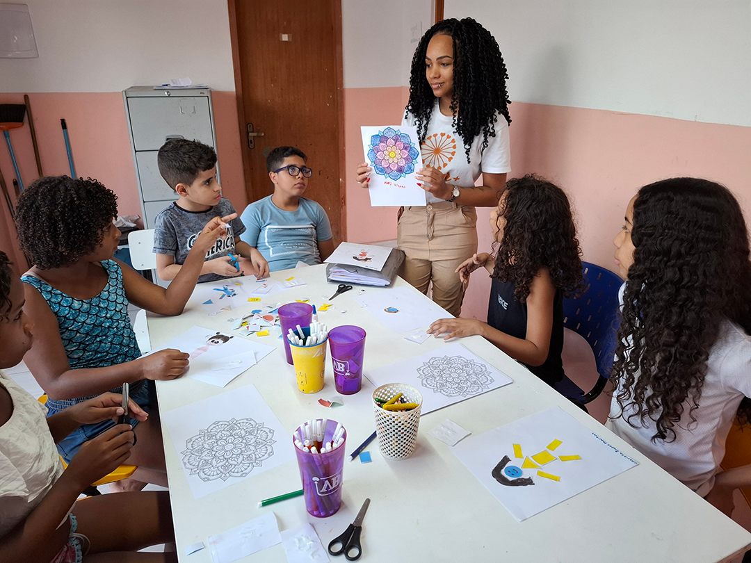 Instituto Educar+ Transformando vidas através da educação e cultura